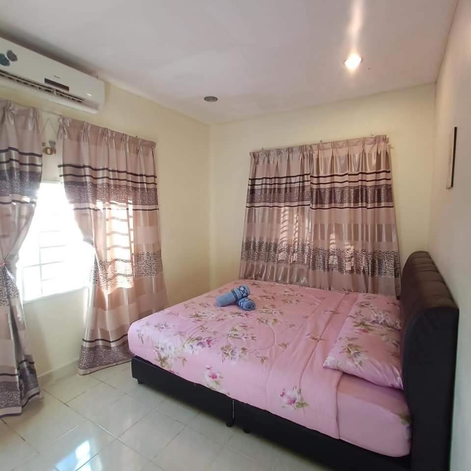Villa Tempoyak Homestay ปันไตเจอนัง ห้อง รูปภาพ